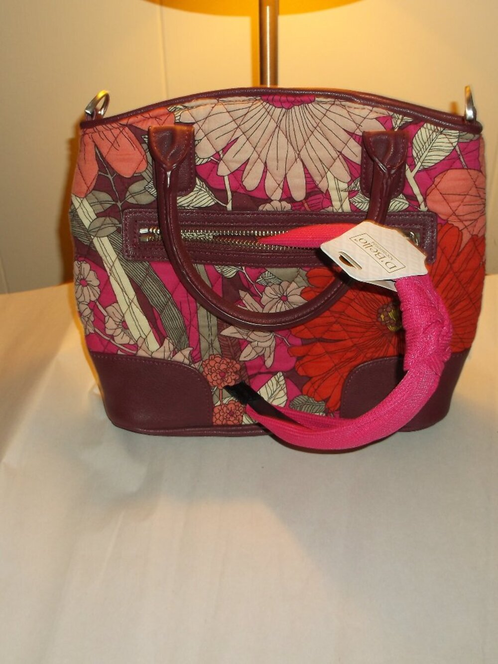 👜 Vera Bradley Handbag, like new -  D’Bello pink hair band, NWT, ✈️